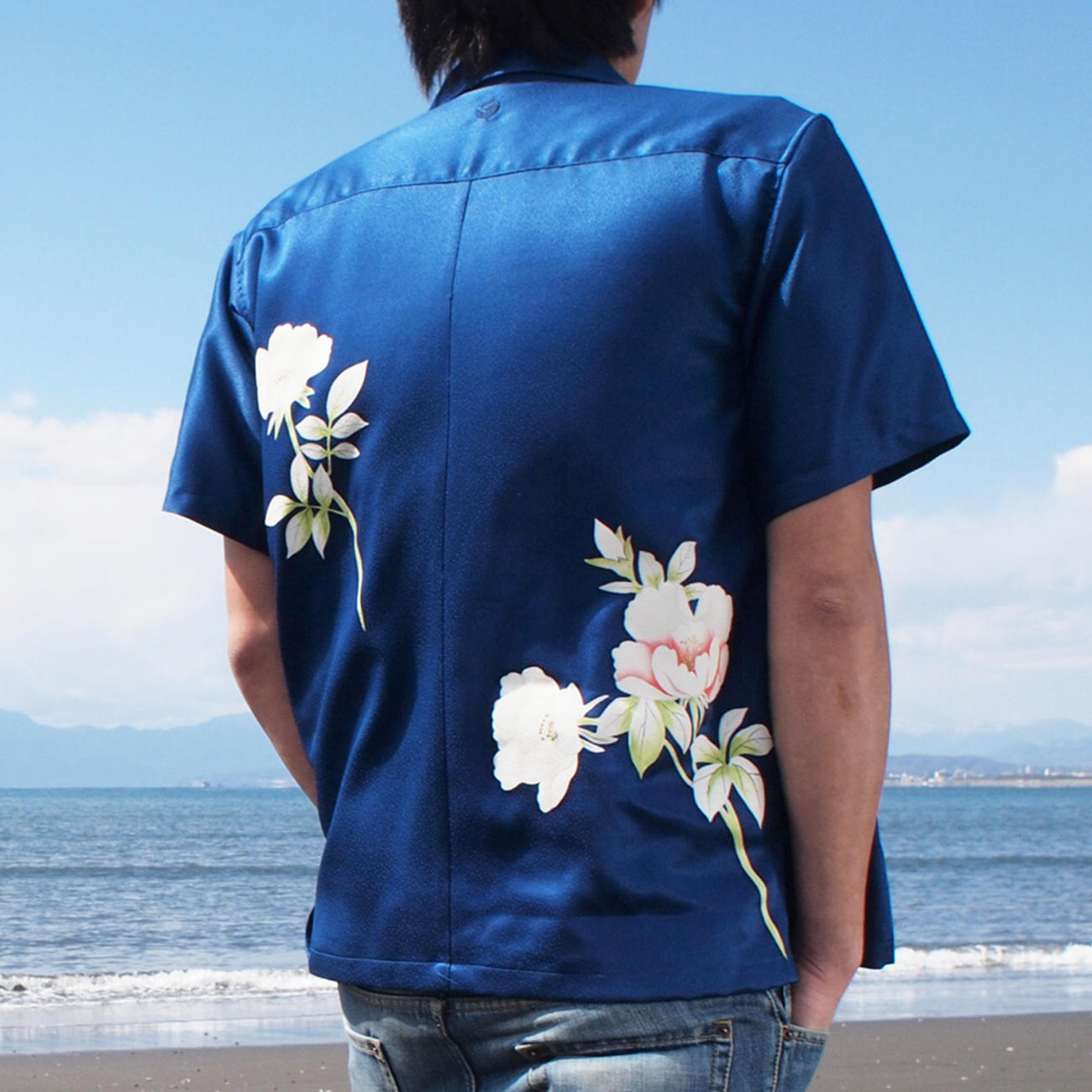 大きいサイズの和柄アロハシャツ TSUBAKI M